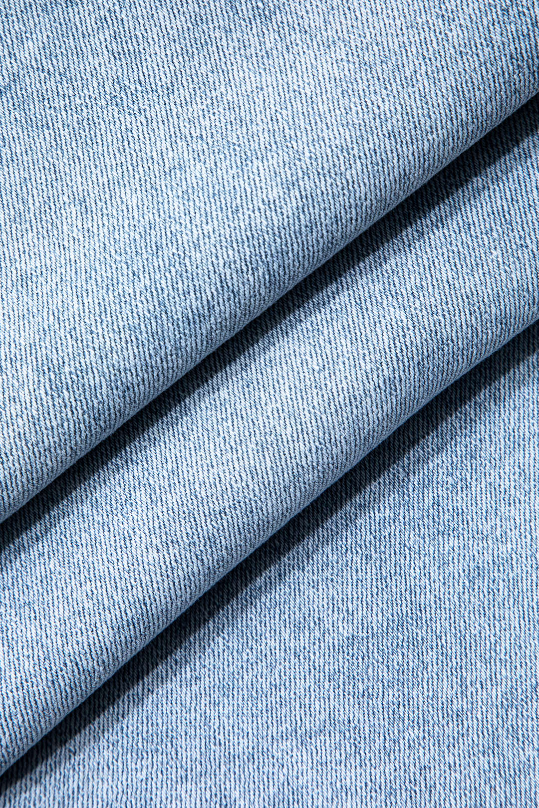 Evian Jeans Ripped Straight-Leg con Rhinestones